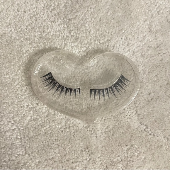 Lash Bundle - Picture 2 of 6